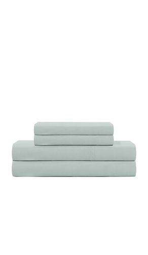 Full Washed Bamboo Sheet Set in Sage - Barefoot Dreams - Modalova
