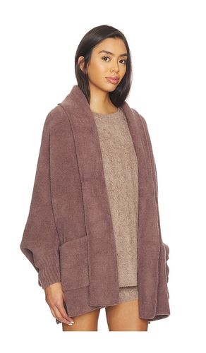 X Revolve Cozychic Blanket Wrap in - Barefoot Dreams - Modalova
