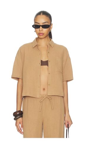 Button Up Shirt in Tan. - size L (also in M, S, XS) - Barefoot Dreams - Modalova