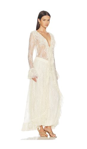 Ruffled Front Open Cape in . Size M. Also in S, XXS - HEMANT AND NANDITA - Modalova