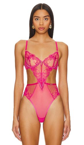 Marseille Wired Bodysuit in Fuchsia. - size 32D (also in 34B, 36B) - BLUEBELLA - Modalova
