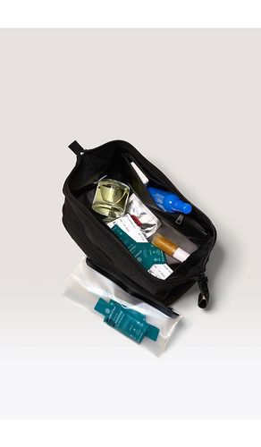 BEIS The Dopp Kit in Black - BEIS - Modalova