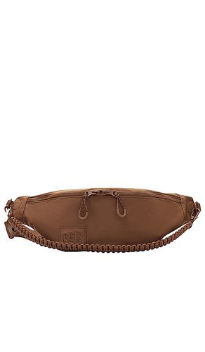 The sport pack in color brown size all in - Brown. Size all - BEIS - Modalova