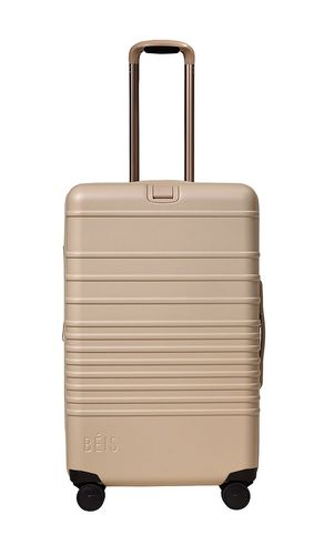 The Medium Check-In Roller in - BEIS - Modalova