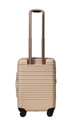 BEIS The Carry-On Roller in Beige - BEIS - Modalova