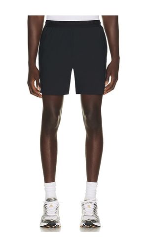 Warplite Range Lined Short in . Size M. Also in S, XL/1X, XXL/2X - Beyond Yoga - Modalova