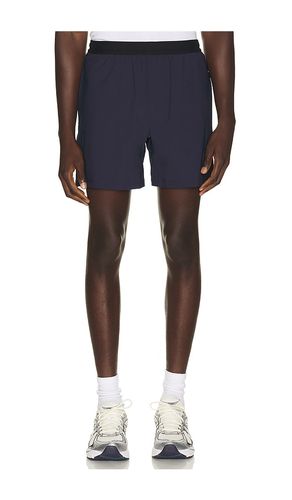 Warplite Range Lined Short in . Size L. Also in M, S, XL/1X, XXL/2X - Beyond Yoga - Modalova
