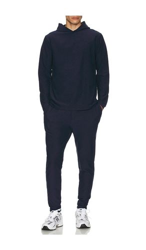 HOODIE in . Größe S. Also in M, L, XL/1X, XXL/2X - Beyond Yoga - Modalova