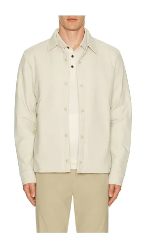 Insulated Men's Shirt Jacket in Nude. - size L (also in M, S, XL/1X) - Beyond Yoga - Modalova