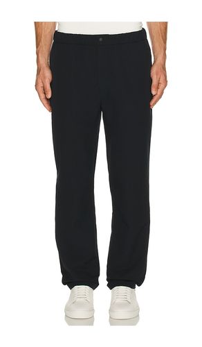 GERADE HOSEN DYNAMIC in . Größe M. Also in XL/1X, XXL/2X - Beyond Yoga - Modalova