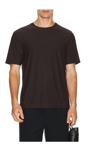 Featherweight Always Beyond Crew Tee 2.0 in . Size S. Also in XL/1X - Beyond Yoga - Modalova