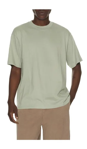 SoftKnit Cotton Tee in . Taglia L. Also in S - Beyond Yoga - Modalova