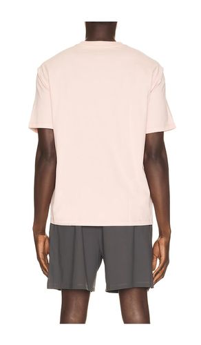 SoftKnit Cotton Tee in . Size L. Also in M, S, XL/1X - Beyond Yoga - Modalova