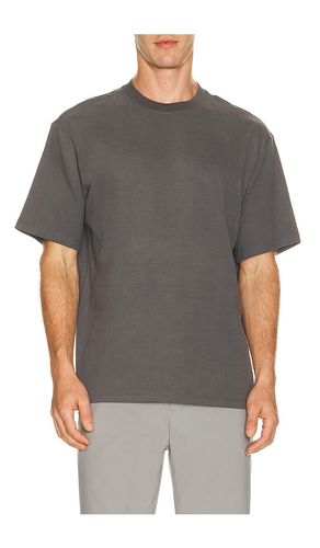 SoftKnit Cotton Tee in . Taglia L. Also in M, S, XL/1X, XXL/2X - Beyond Yoga - Modalova
