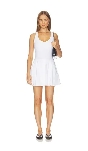 Twist Dress in Ivory. - size L (also in M, S) - Beyond Yoga - Modalova