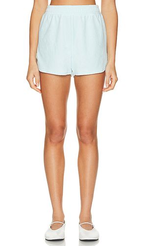 Tropez Sweat Short in Baby Blue. - size L (also in M, S, XL, XS) - Beyond Yoga - Modalova