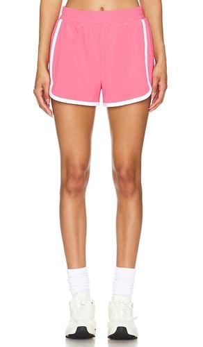 Go Retro Short in Pink. - size M (also in S, XS) - Beyond Yoga - Modalova