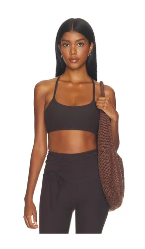 Spacedye Minimal Sports Bra in Brown. - size L (also in M, S, XS) - Beyond Yoga - Modalova