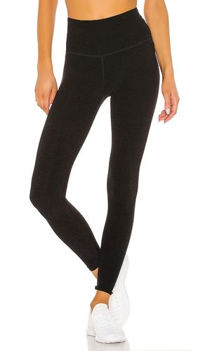 LEGGINGS TAKE ME HIGHER in . Größe L. Also in M, XS - Beyond Yoga - Modalova