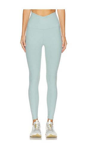 Leggings midi spacedye at your leisure en color hierbabuena talla L en - Mint. Talla L (también en M, S, X - Beyond Yoga - Modalova