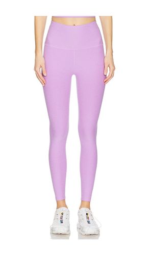 Spacedye Caught in The Midi High Waisted Legging in Purple. - size L (also in M, S, XL, XS) - Beyond Yoga - Modalova