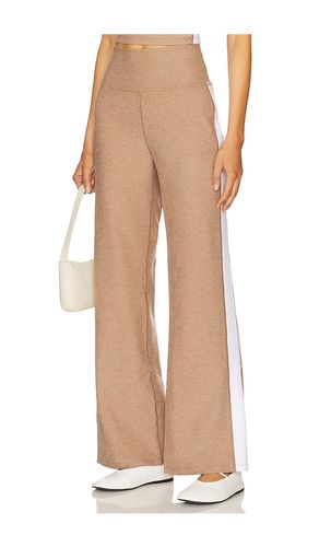 HOSE MIT STREIFEN SPACEDYE LAID BACK in . Größe L. Also in XL - Beyond Yoga - Modalova