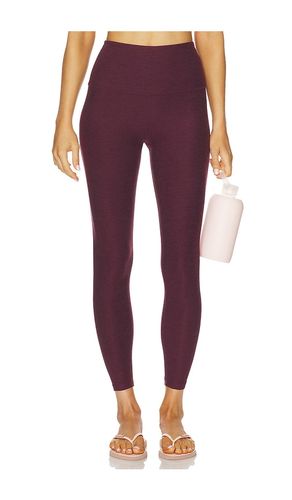 Spacedye Caught in The Midi High Waisted Legging in Purple. - size L (also in M, S, XL, XS) - Beyond Yoga - Modalova