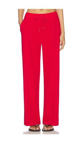 Breathe Easy Ribbed Wide Leg Pant in Red. - size L (also in M, S, XL, XS) - Beyond Yoga - Modalova