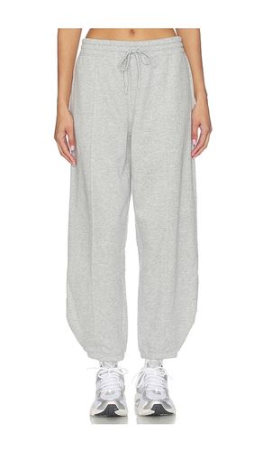 SWEATHOSE BARREL in . Größe XL. Also in XS - Beyond Yoga - Modalova