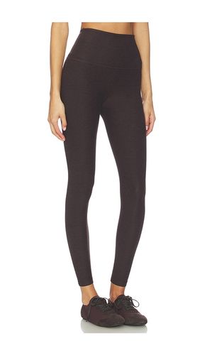 Spacedye Caught in The Midi High Waisted Legging in Chocolate. - size M (also in S) - Beyond Yoga - Modalova