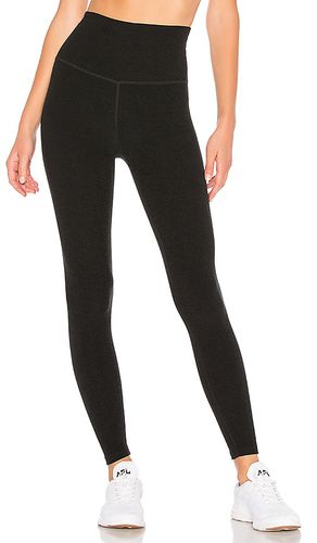 Spacedye High Waisted Midi Legging in Black. - size L (also in M, S, XL, XS) - Beyond Yoga - Modalova