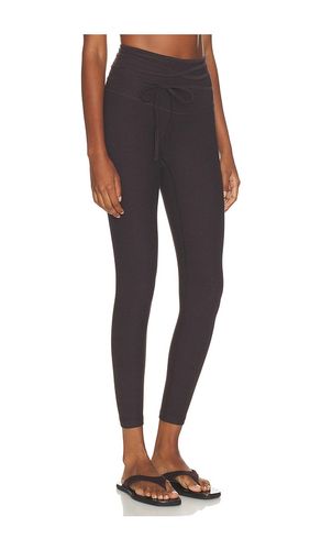 Spacedye Its A Tie Legging in . Taglia L. Also in M, S - Beyond Yoga - Modalova