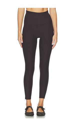 Spacedye Dynamic High Waisted Legging in Chocolate. - size XS (also in S, M, L) - Beyond Yoga - Modalova