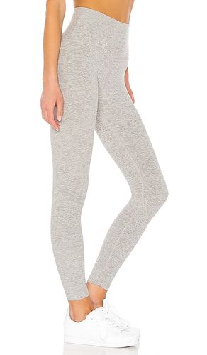 LEGGINGS SPACEDYE in . Größe S. Also in XS, M, L, XL - Beyond Yoga - Modalova