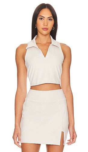 Prep Cropped Tank in Cream. - size M (also in L, S, XL) - Beyond Yoga - Modalova