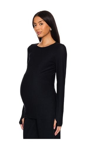 Featherweight Count On Me Maternity Crew Pullover Top in Black. - size L (also in M, S, XL, XS) - Beyond Yoga - Modalova