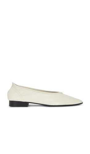 Carr Flat in . Size 38, 39 - BY FAR - Modalova