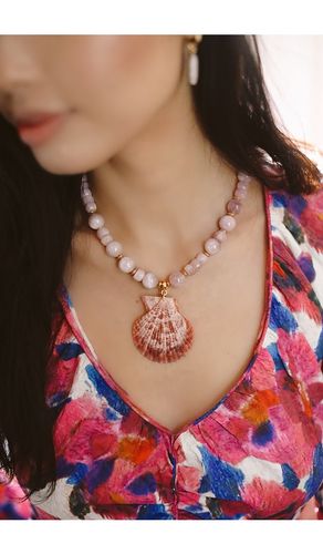 Bora Bora Necklace in - Brinker + Eliza - Modalova