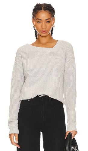 Asymmetric Neck Sweater in Light Grey. - size M (also in L, S, XL, XS) - Bobi - Modalova