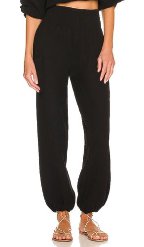 Pantalones holgados en color talla M en - Black. Talla M (también en S) - Bobi - Modalova