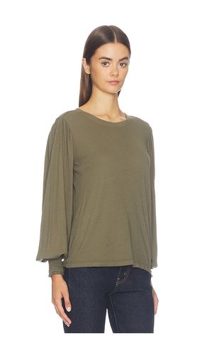 Smocked Cuff Rib Neck Tee in . Größe L. Also in M, S, XL, XS - Bobi - Modalova