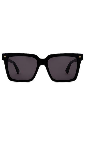 Triangle Stud Square Sunglasses in Black - Bottega Veneta - Modalova