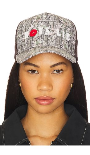 Boys Lie Cadet Trucker Hat in Army - Boys Lie - Modalova