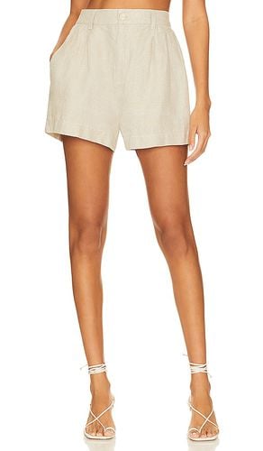 Pleat Front Trouser Short in Beige. - size L (also in M, S) - Bella Dahl - Modalova