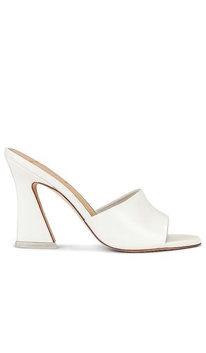 Nadya Mule Sandal in White. - size 36 (also in 6.5, 7) - BLACK SUEDE STUDIO - Modalova