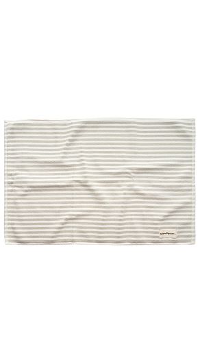 The Bath Mat in Sage - business & pleasure co. - Modalova