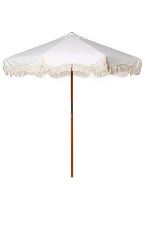 Market Umbrella in White - business & pleasure co. - Modalova