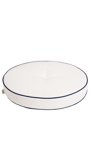 Circular Pillow in White - business & pleasure co. - Modalova