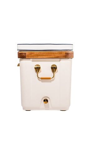 Hemingway Cooler in White - business & pleasure co. - Modalova