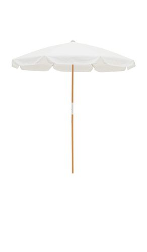 Amalfi Umbrella in White - business & pleasure co. - Modalova